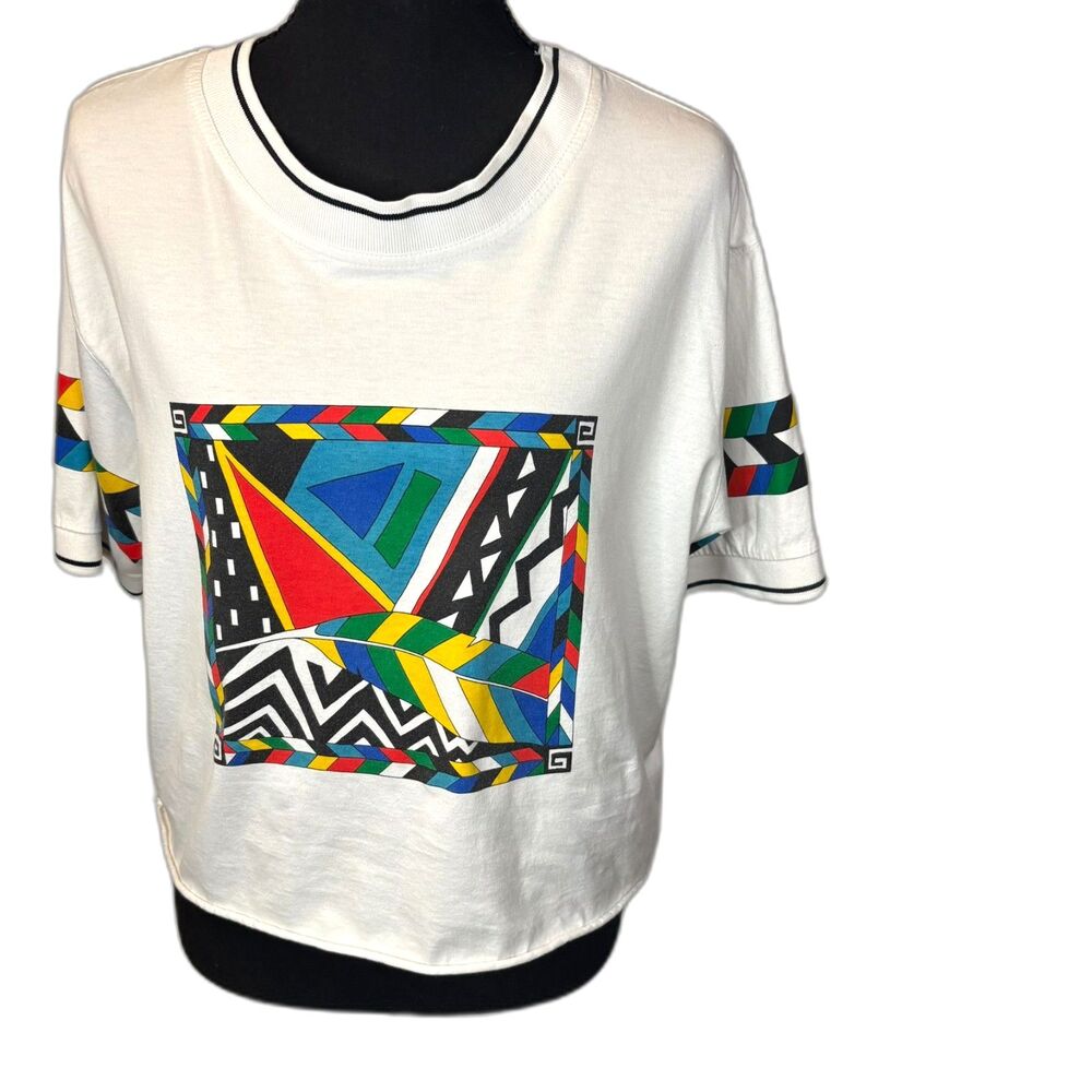 Vintage Head Womens White 90's Crop Size M/L Ndebele inspired design Raw Hem-EUC